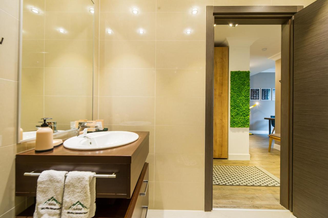 Sarah Deluxe Apartment In Silver Mountain Poiana Brașov Zewnętrze zdjęcie